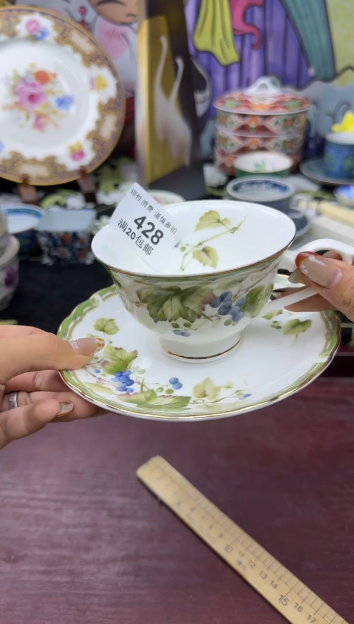 瓷片寂****弟小太阳小小小太阳428