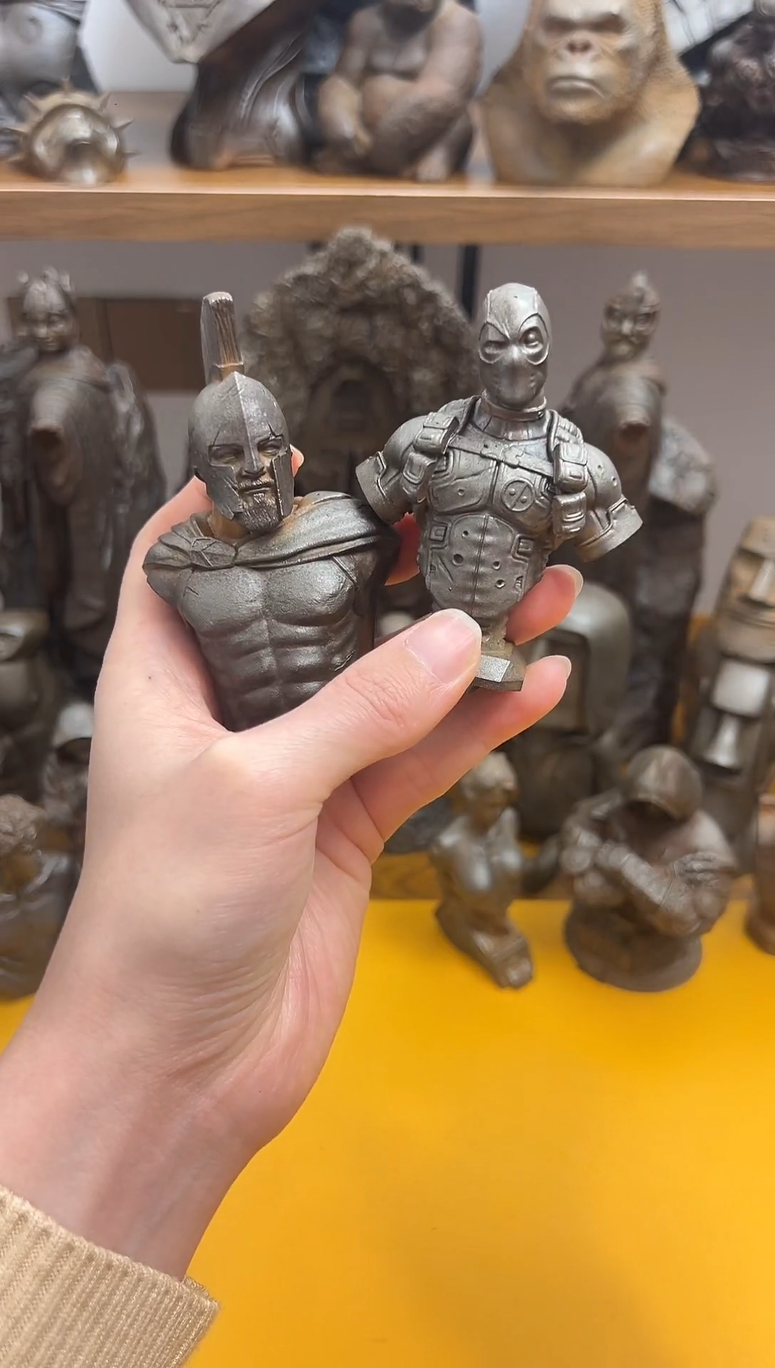 金属铁艺摆件--斯巴达加死侍