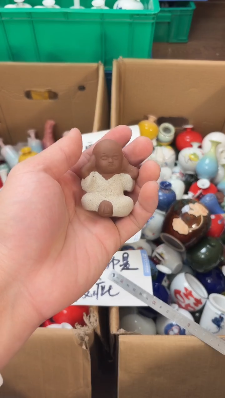 摆件瓷12.27晚微瑕小花瓶摆件