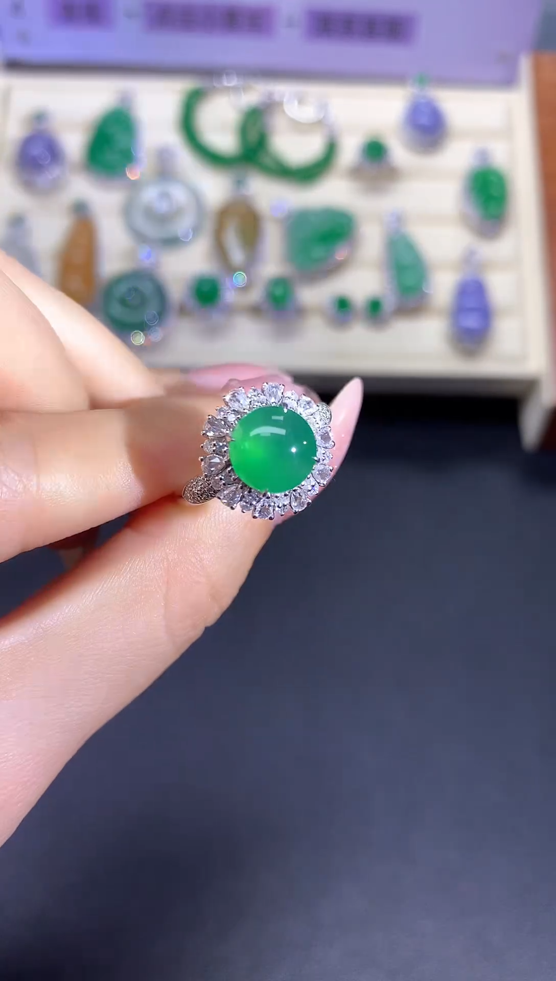 【闪购商品】翡翠戒指18K金镶嵌戒指|10600+1060