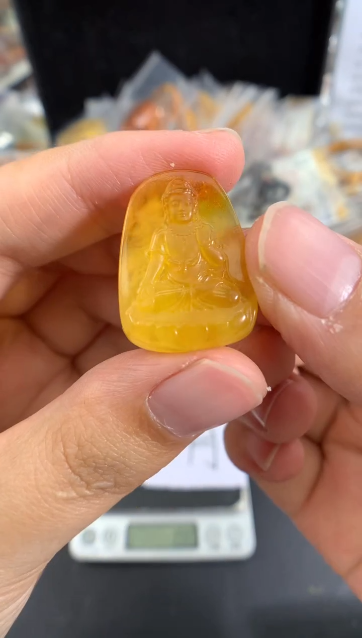 蜜蜡未镶嵌珠宝奇石1