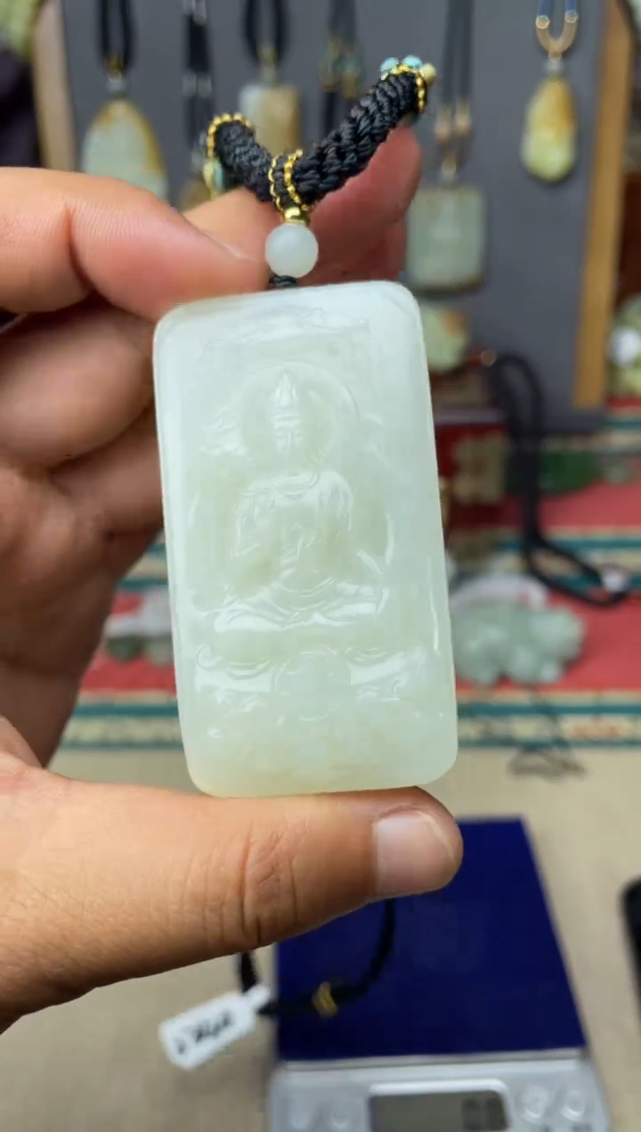 颈饰未镶嵌和田玉拍一发一