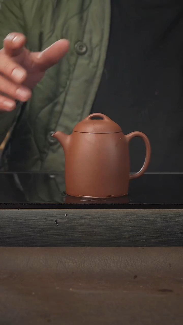 茶壶紫砂龙血砂 高秦权  200cc