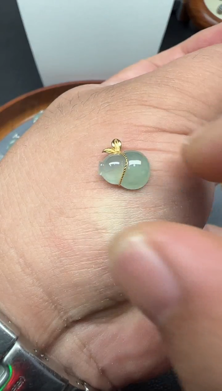 颈饰18K金镶嵌翡翠（32号）纯天然A货缅甸翡翠 葫芦锁骨吊坠