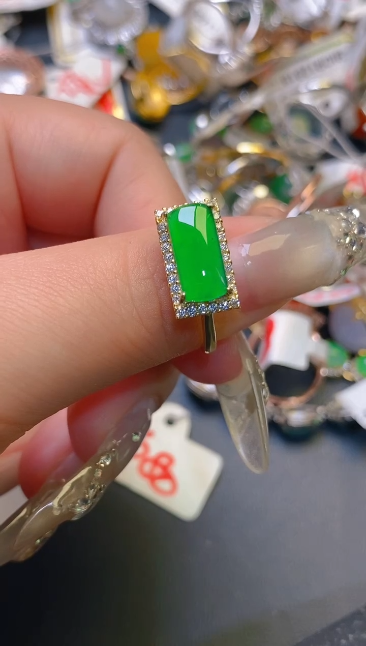 【闪购商品】翡翠耳饰银S925镶嵌天然A货翡翠1