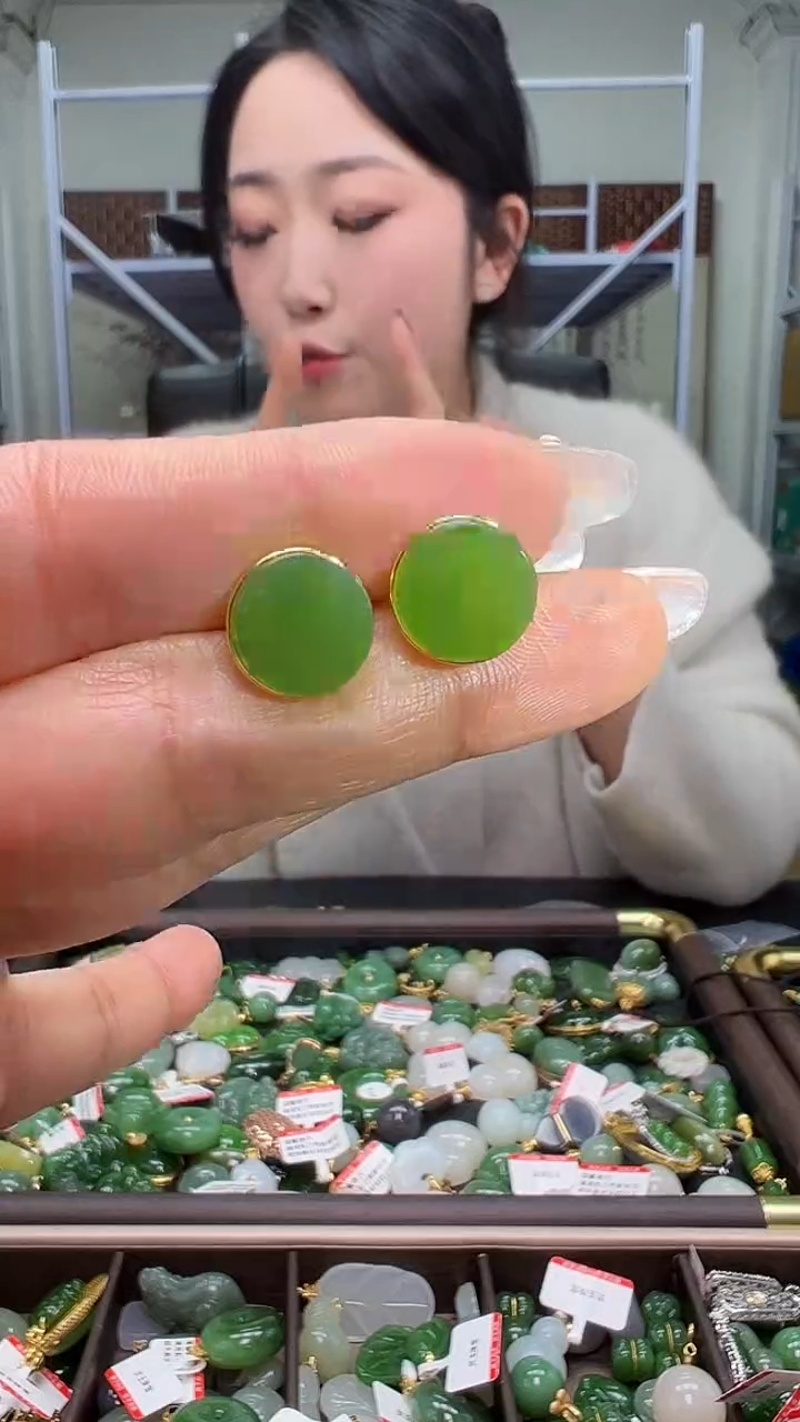 颈饰银S925镶嵌和田玉（多样性发货.发其一)12.13.60