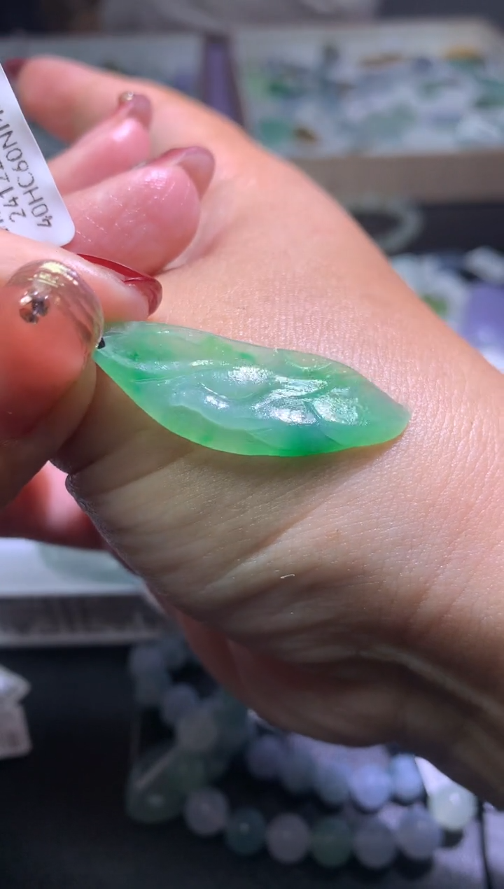 【闪购商品】定制翡翠未镶嵌毛货