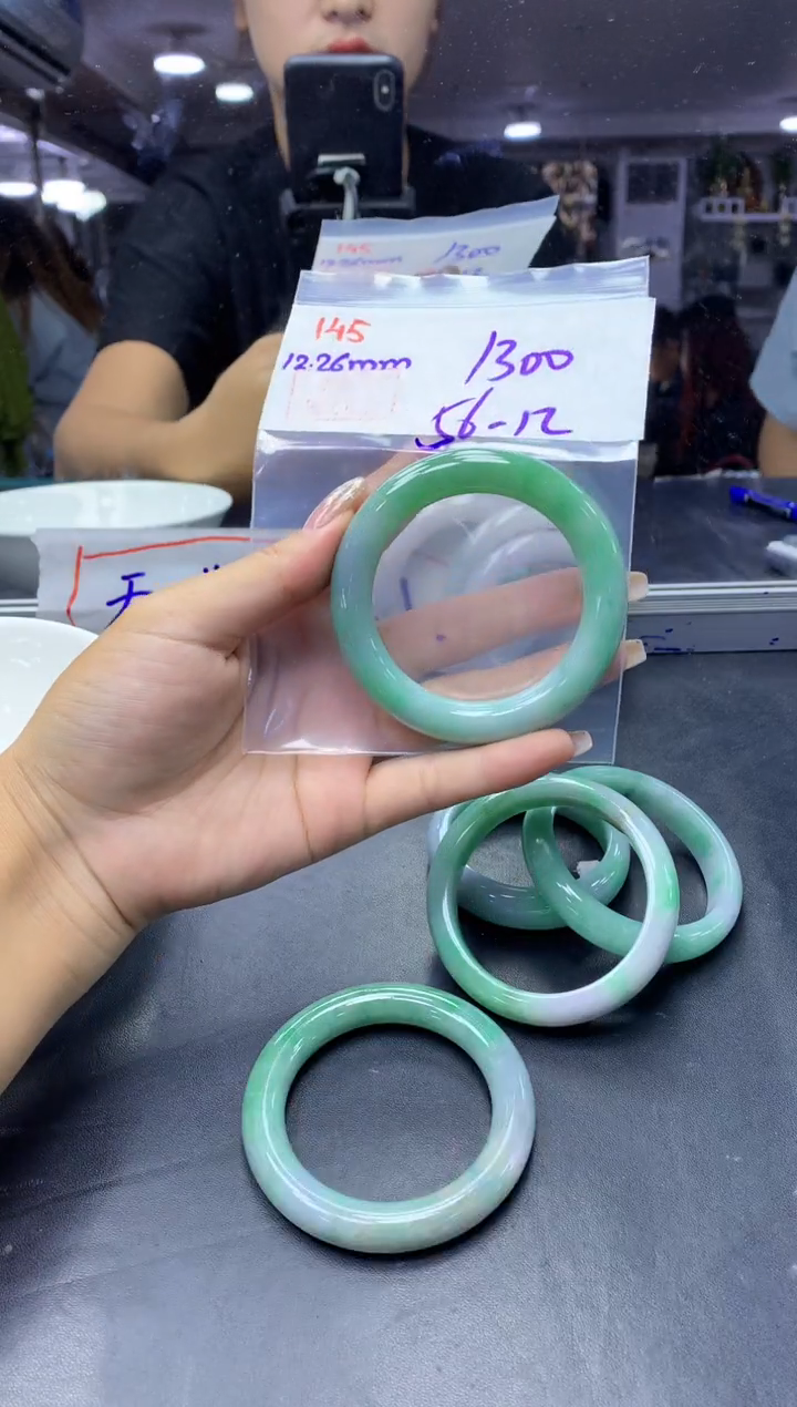 未镶嵌定制翡翠145手镯56+1300元+拍一发一