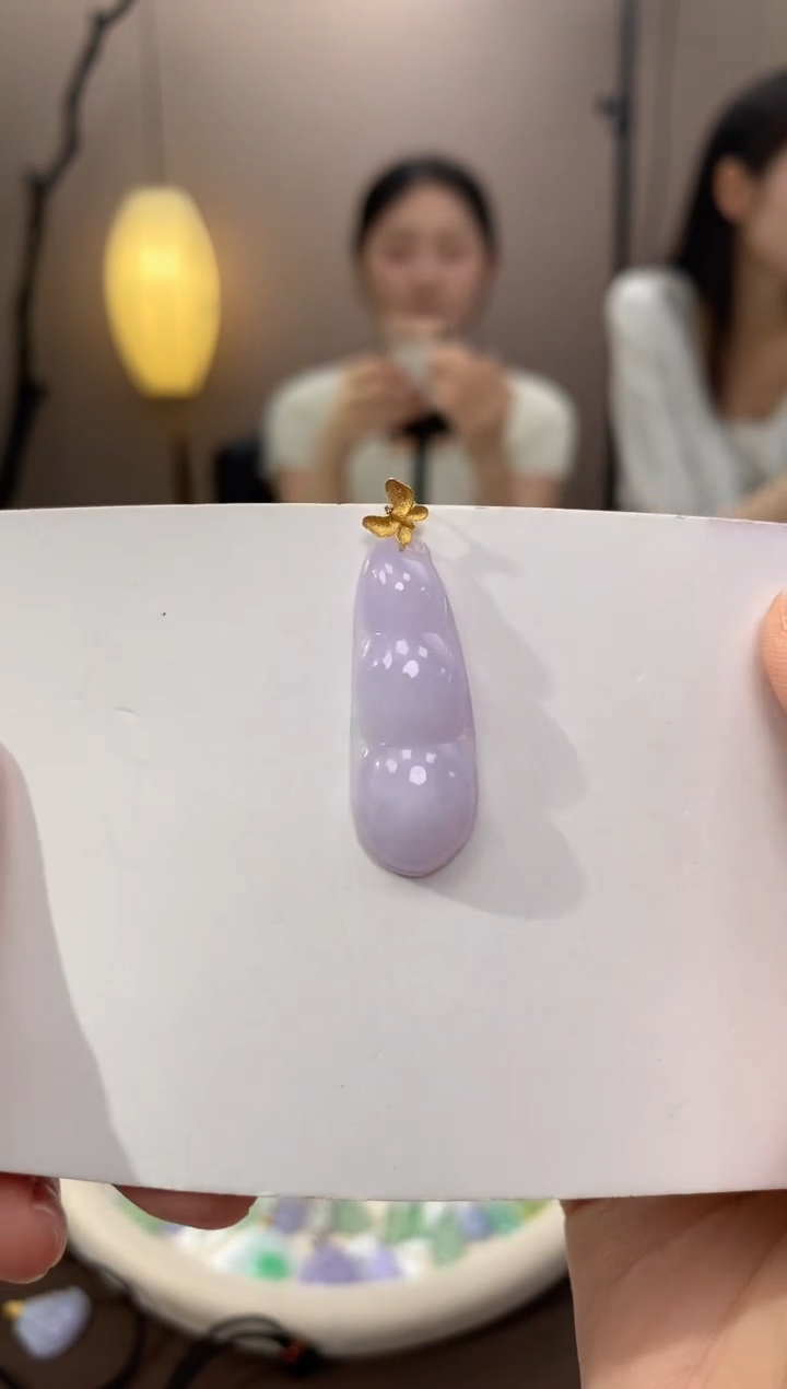 翡翠18K金镶嵌颈饰天然缅甸a货翡翠