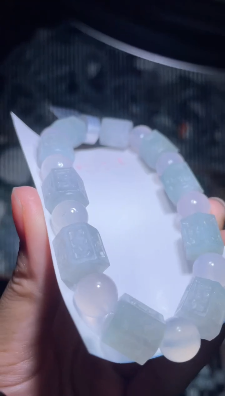 未镶嵌定制翡翠天然缅甸翡翠手串16