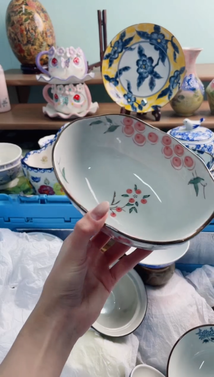 陶瓷逸*.X*******樱桃