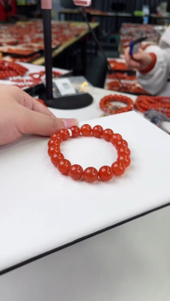 【闪购商品】南红玛瑙滴水洞手串11+未镶嵌一个/条