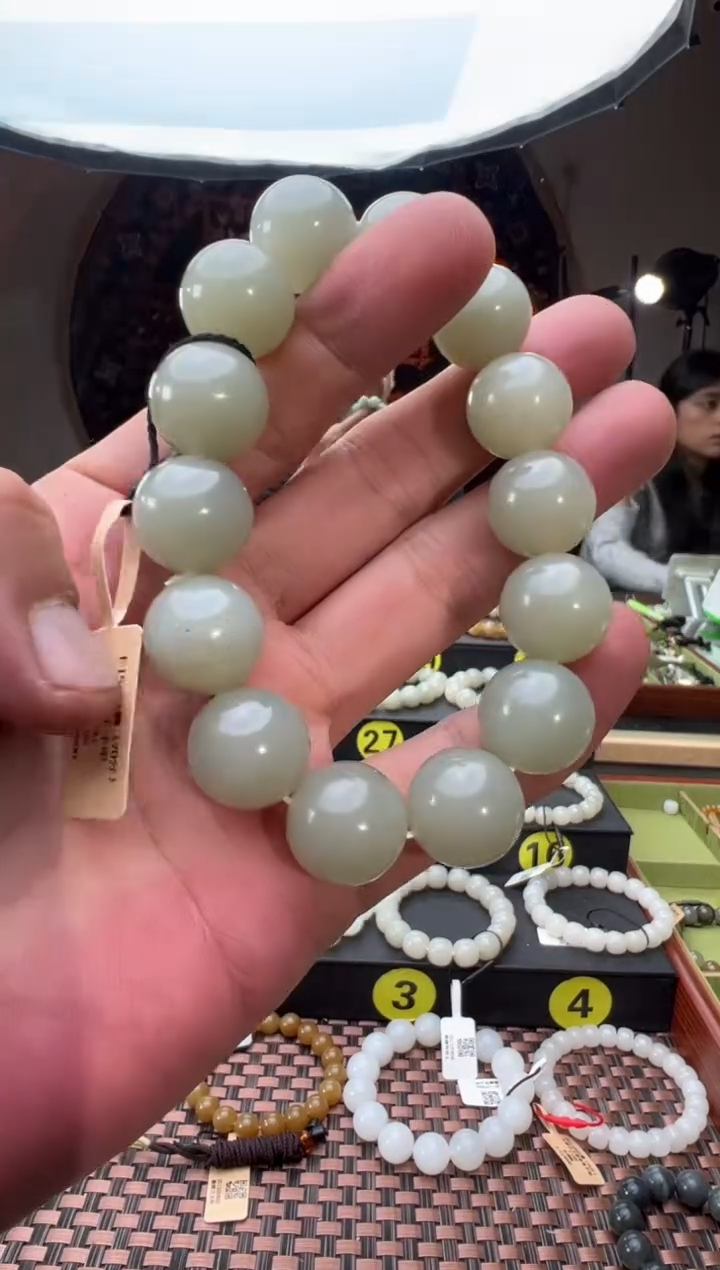 未镶嵌手串和田玉且末料青白玉手串卡16