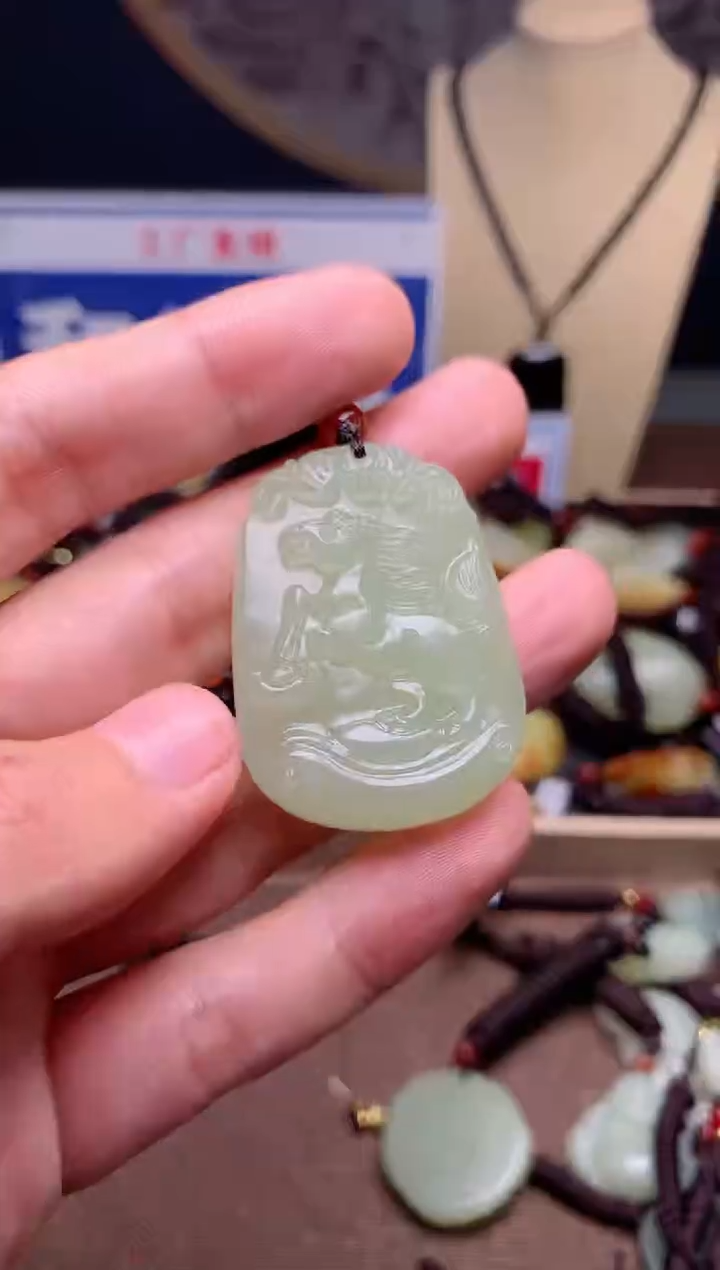 【闪购商品】和田玉颈饰未镶嵌1