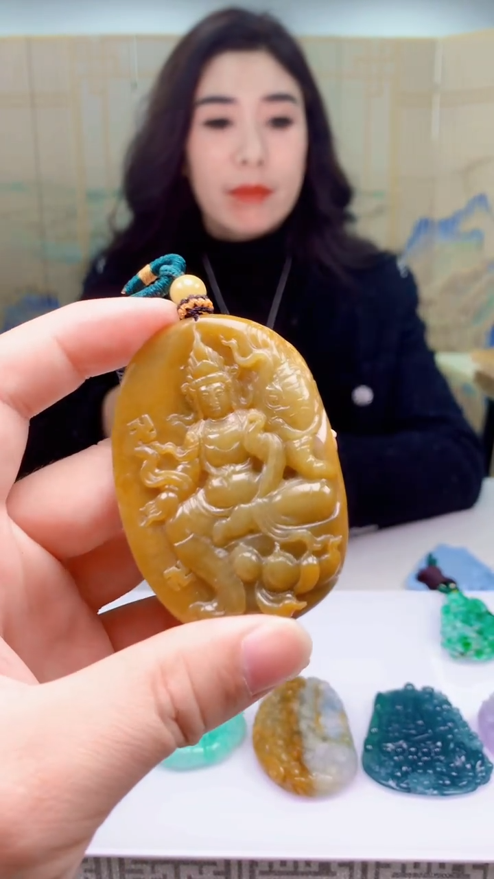 【闪购商品】定制翡翠未镶嵌4829ty-毛货挂件观音65