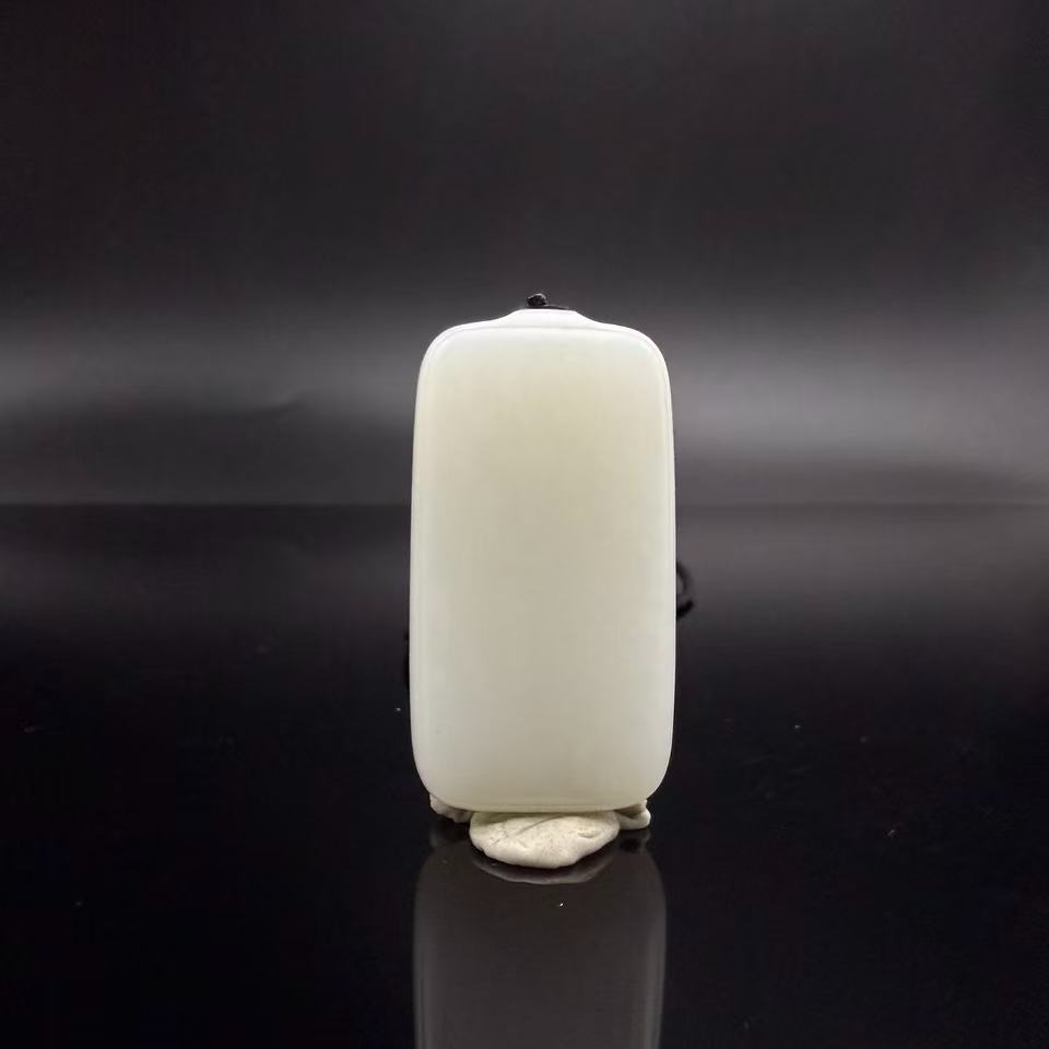  和田玉俄白无事牌吊坠6259