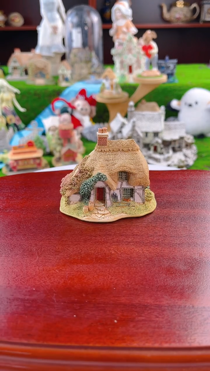 【闪购商品】紫砂茶宠中古小房子