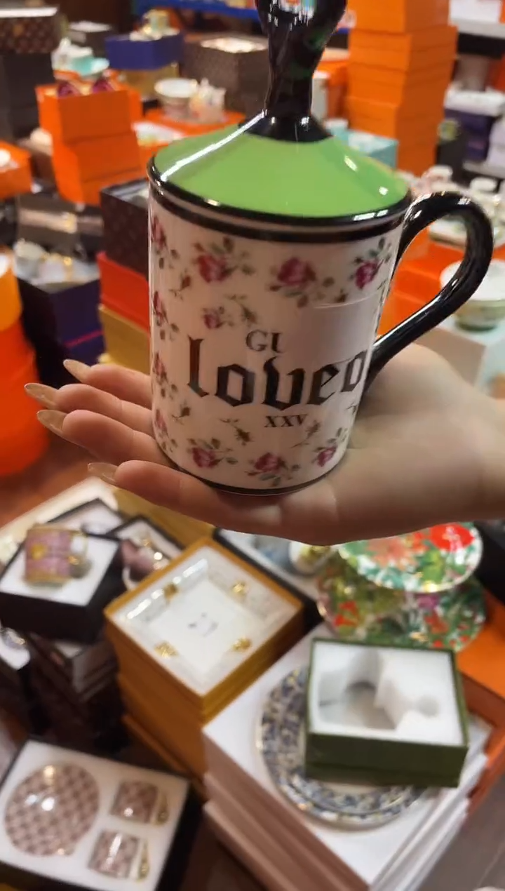 杯鸿辉家品牌瓷器，京东包邮！