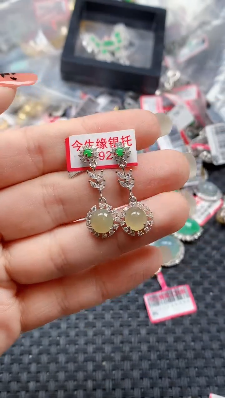 银S925镶嵌戒指翡翠天然A货缅甸翡翠