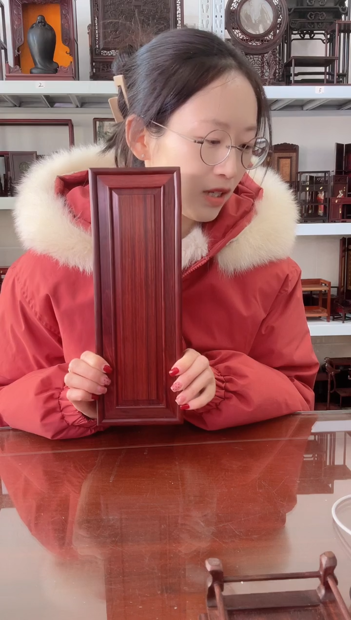 【闪购商品】微凹黄檀（南美大红酸枝）盒子30*10   130