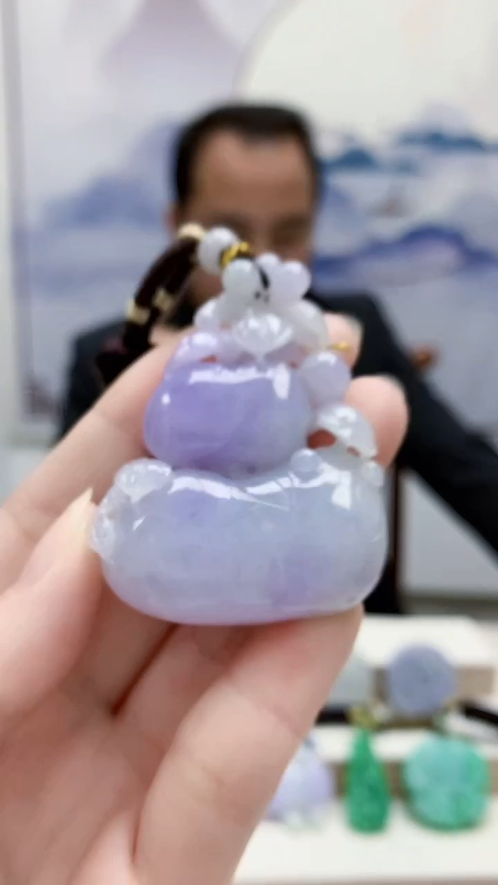 未镶嵌定制翡翠宝****哥4957ry-毛货挂件