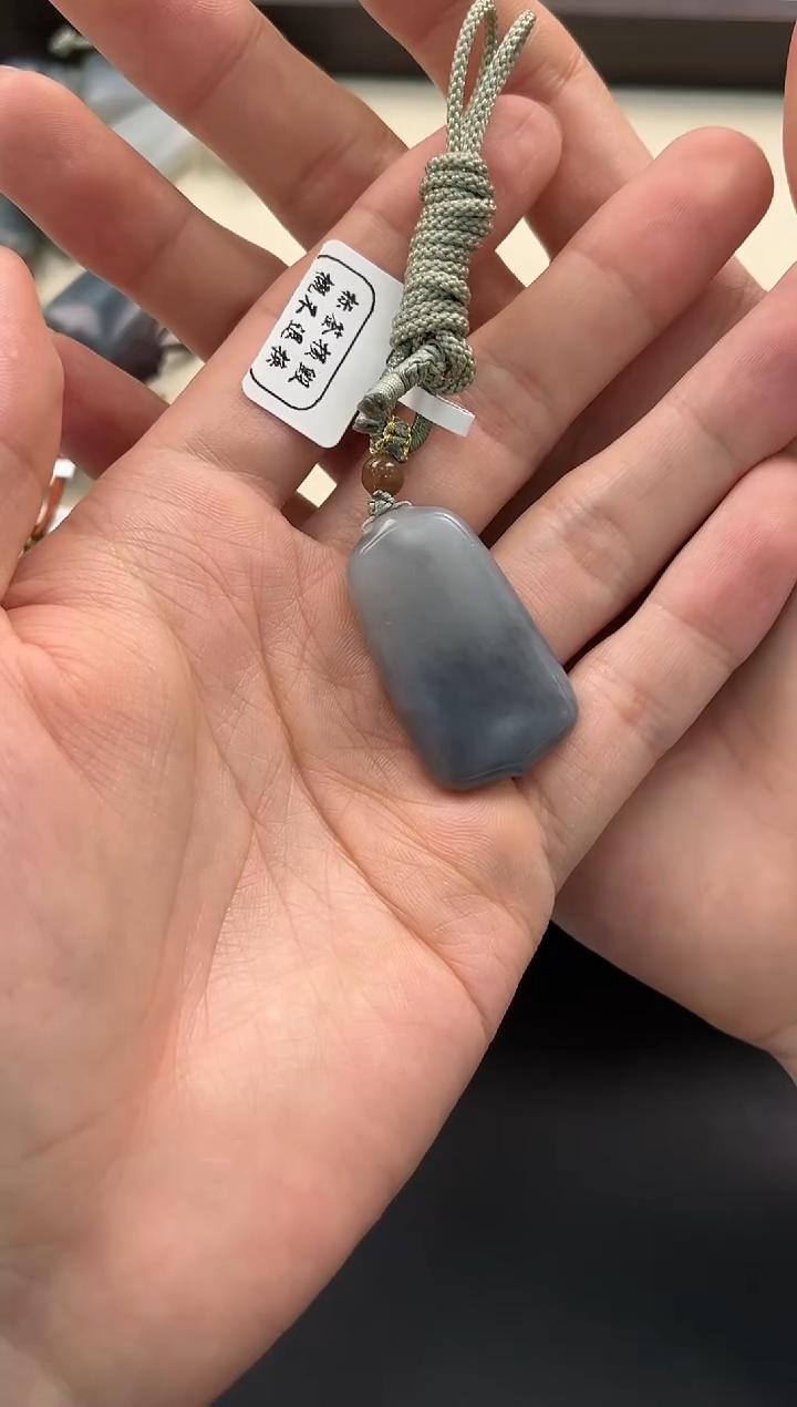 未镶嵌手串和田玉雨*于田青花无事牌微色差