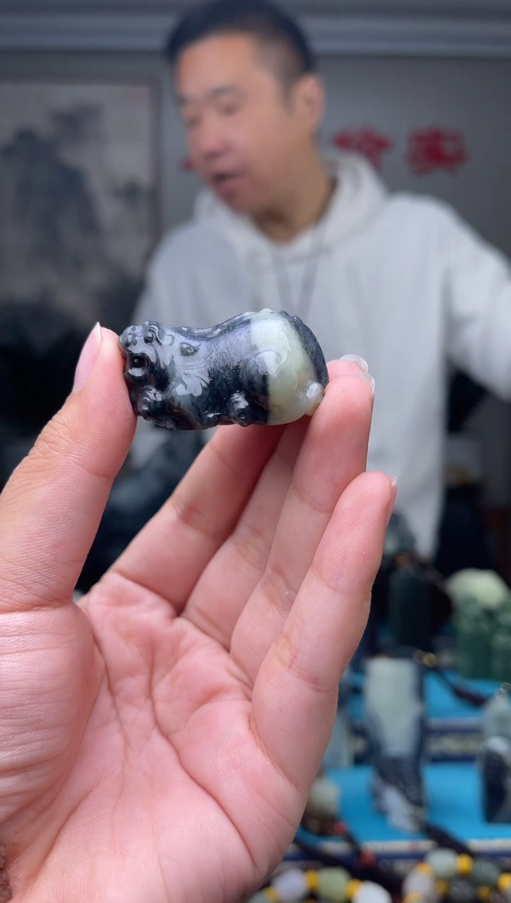 未镶嵌和田玉挂件1