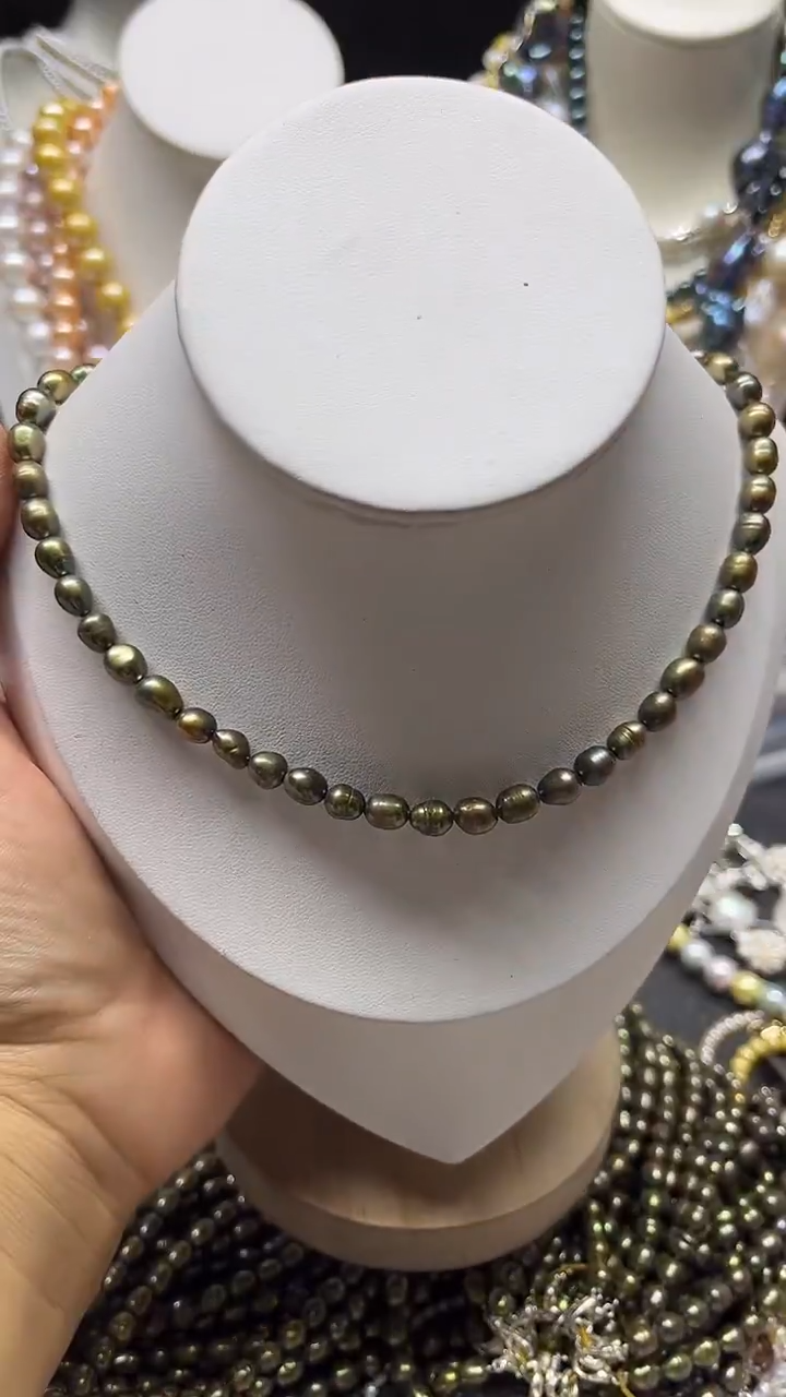 颈饰未镶嵌淡水珍珠多人