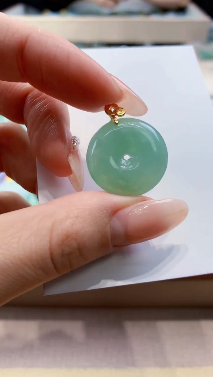 颈饰未镶嵌翡翠天然缅甸a货翡翠