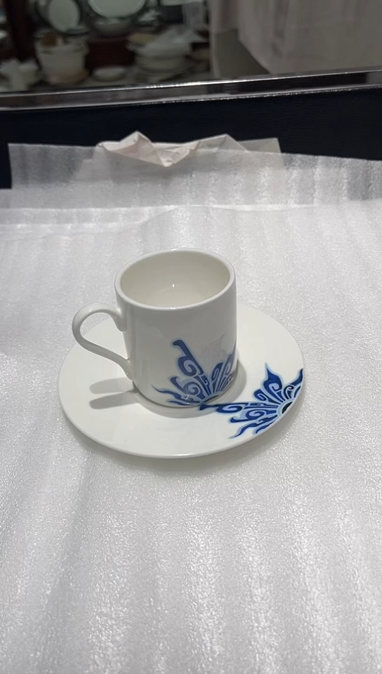 骨瓷杯碟隆达骨瓷