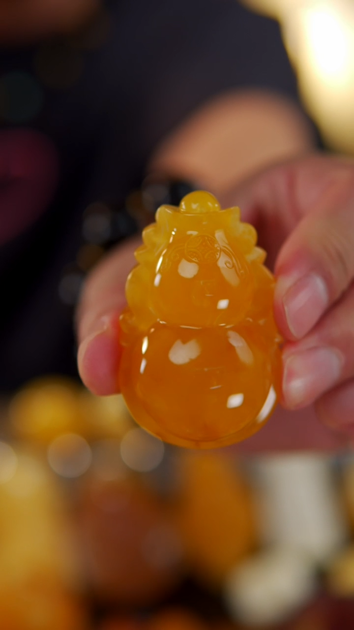 【闪购商品】蜜蜡颈饰未镶嵌焦皮料仿古葫芦吊坠28.62