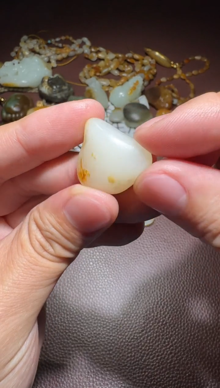 【闪购商品】和田玉原石未镶嵌和田玉