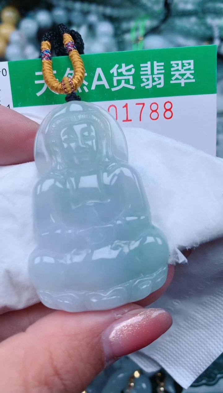 【闪购商品】翡翠颈饰未镶嵌.0001788