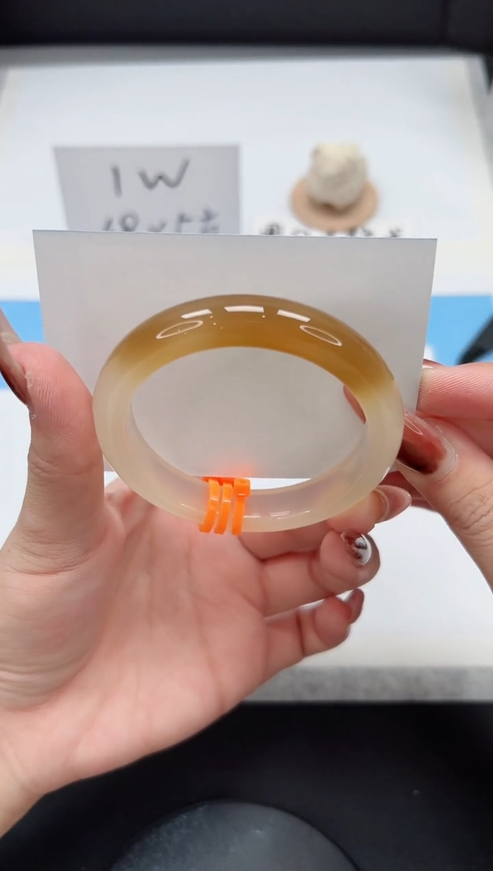 【闪购商品】玛瑙/玉髓手镯未镶嵌28/香槟54.3