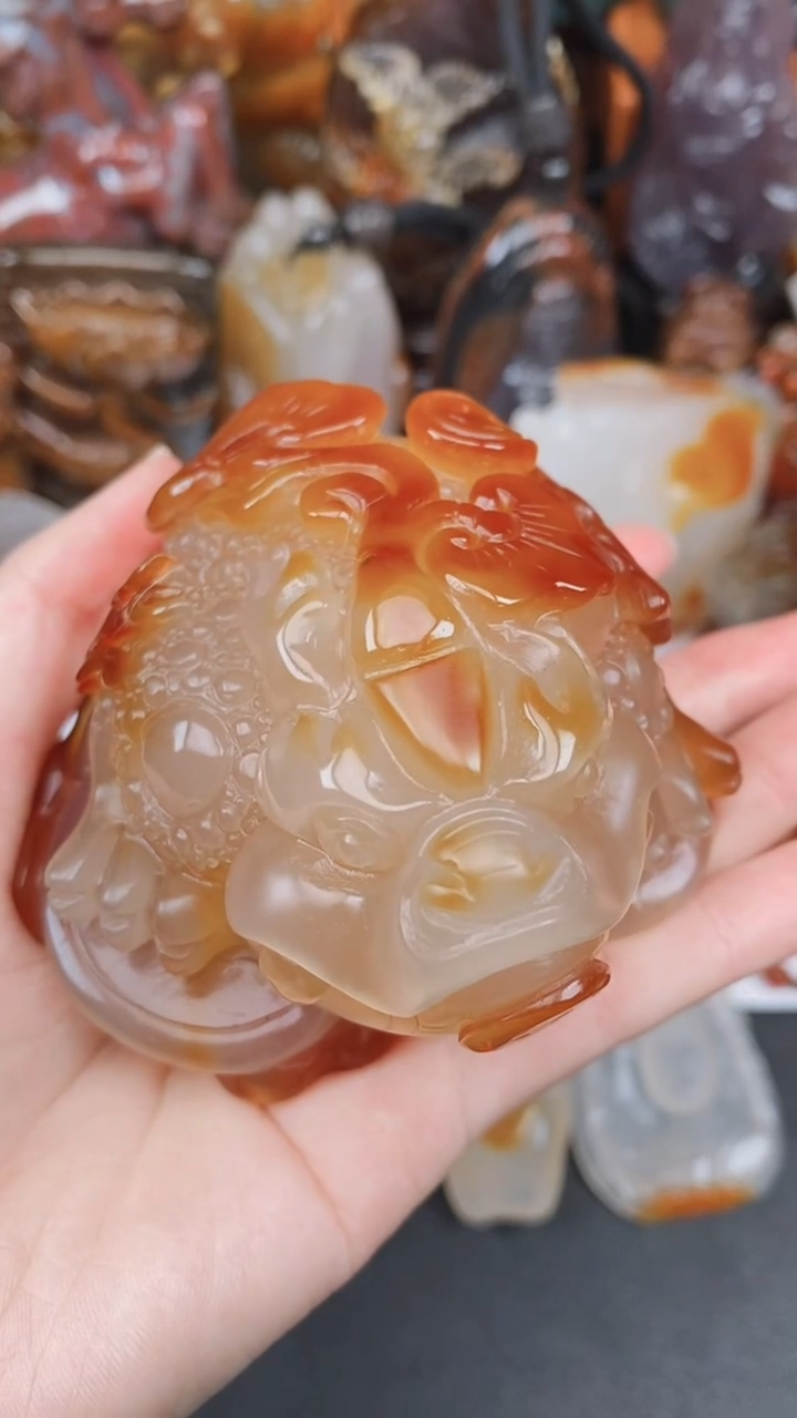 未镶嵌颈饰玛瑙/玉髓鑫**电AA