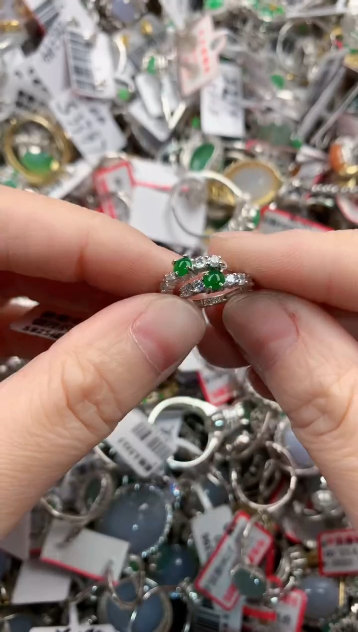 银S925镶嵌戒指翡翠6666----1