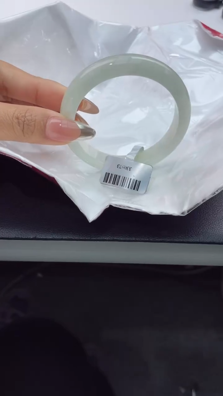 【闪购商品】翡翠手镯未镶嵌4翡翠手镯