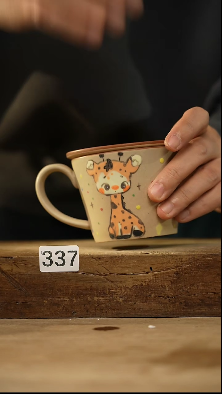 【闪购商品】瓷片 新品！手绘设计师款  秋与歌