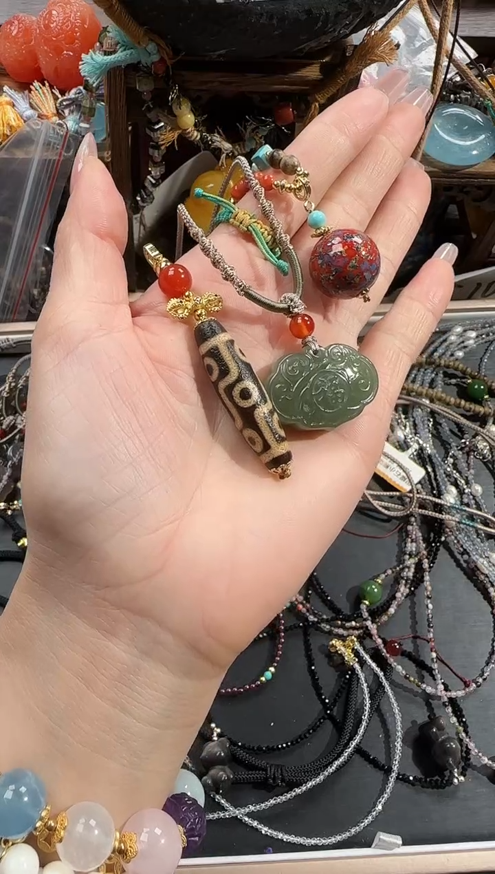 未镶嵌吊坠(赠链)玛瑙/玉髓薄**茶52565665