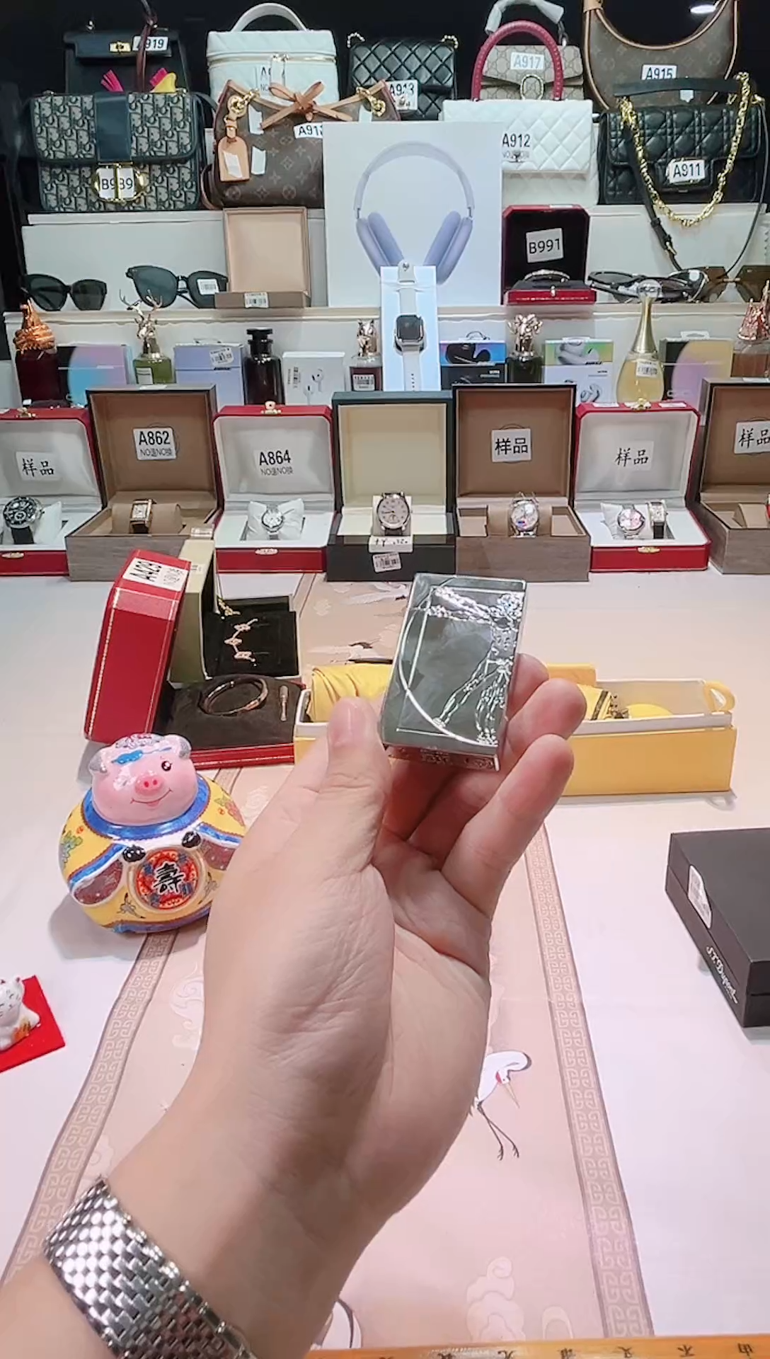 瓷片瓷器 库房到期 全部地板价@@1
