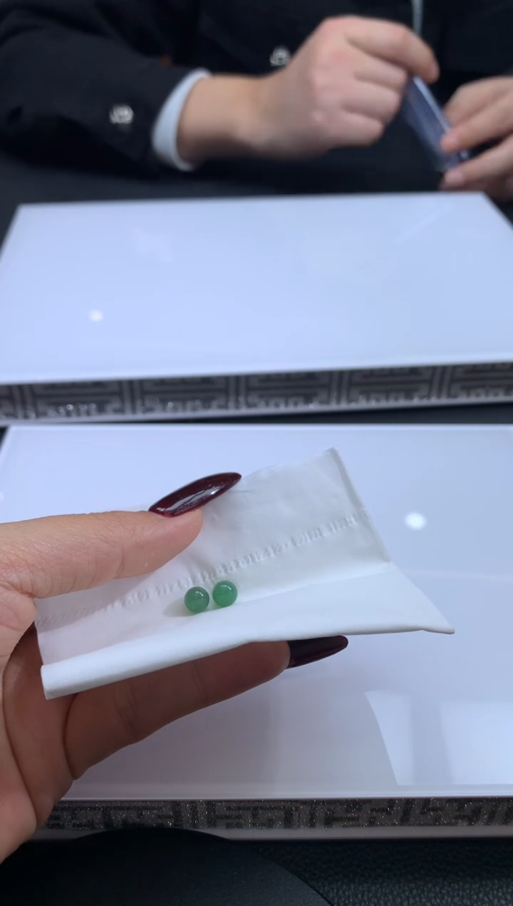 【闪购商品】定制翡翠未镶嵌翡翠