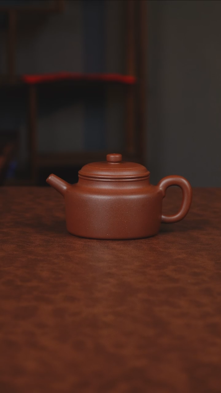 【闪购商品】紫砂茶壶谢建祥 德钟 260CC 底槽清