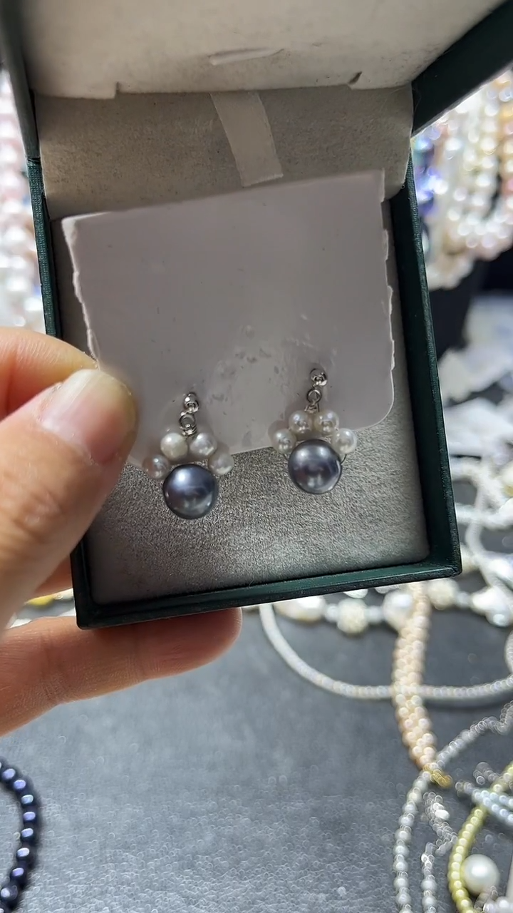 颈饰未镶嵌淡水珍珠多人