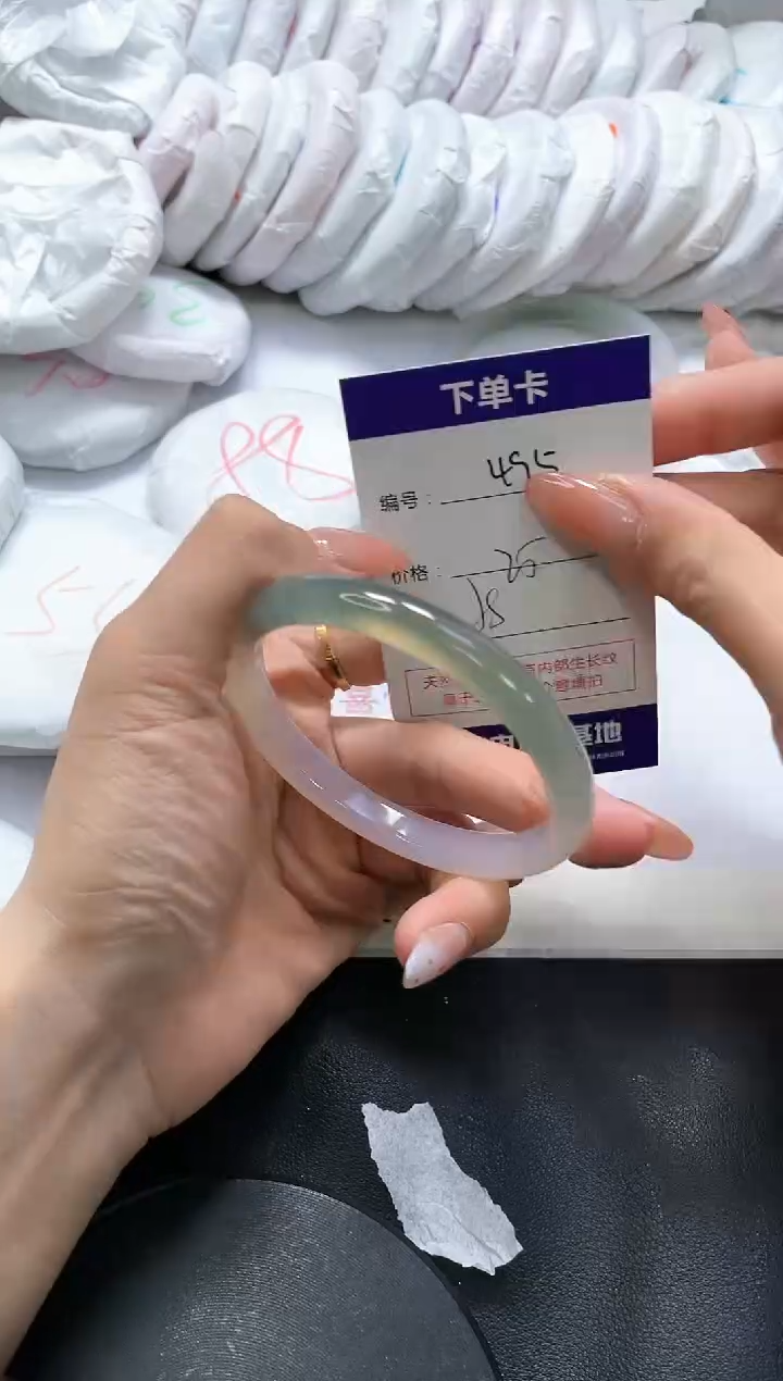 手镯玛瑙/玉髓未镶嵌495