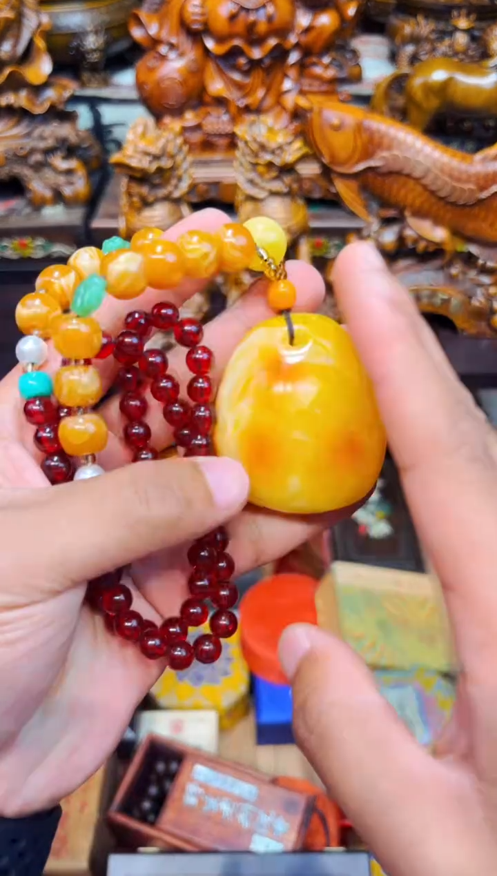 未镶嵌蜜蜡裸石Q瑞哥专属高端精品78