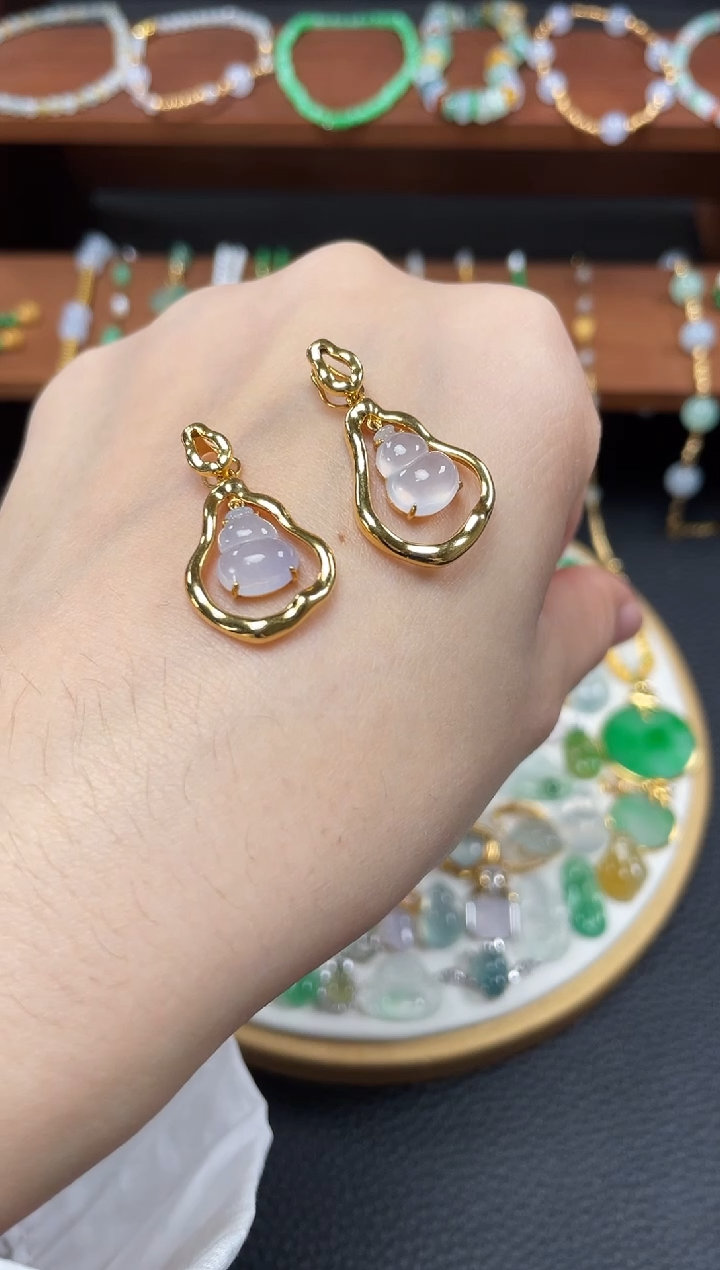 【闪购商品】翡翠吊坠(不含链)18K金镶嵌多样性发货一个   JK608