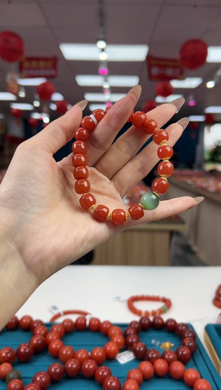 【闪购商品】南红玛瑙手串未镶嵌2.12-（多样式）