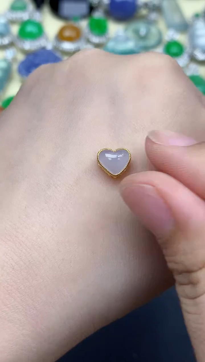 颈饰18K金镶嵌翡翠239-中国好珍宝