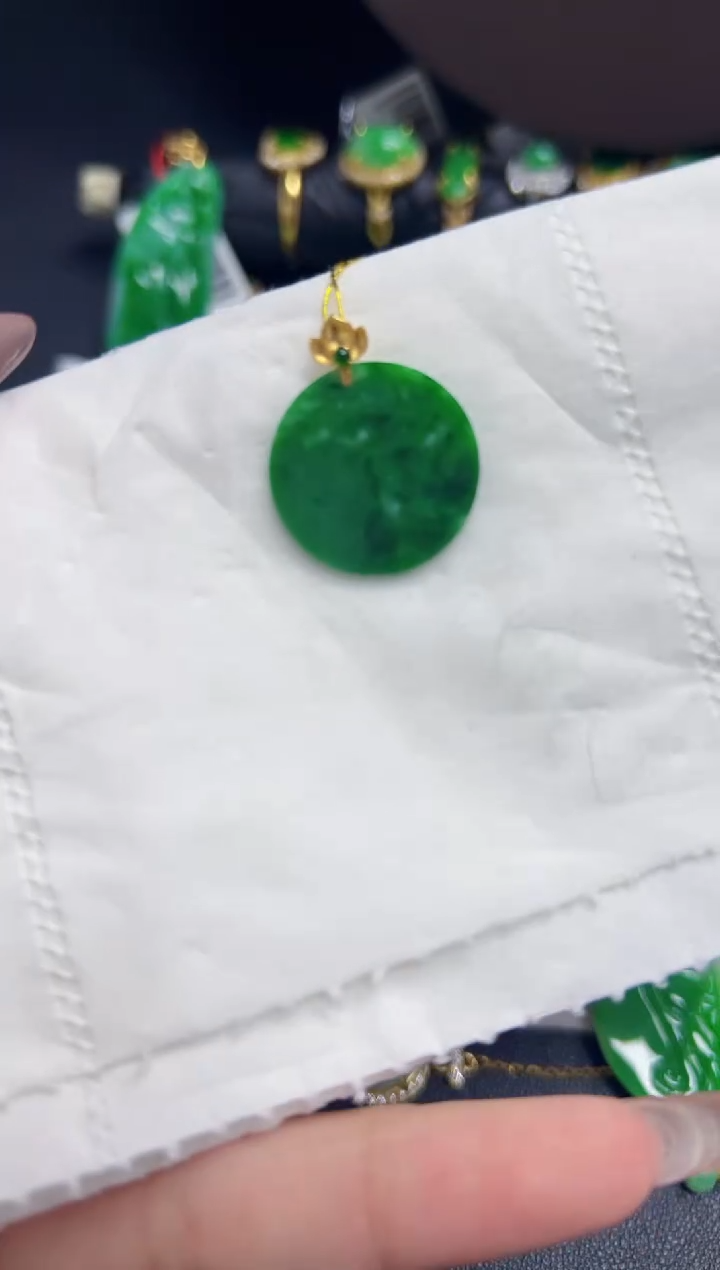 【闪购商品】翡翠颈饰18K金镶嵌Y缅料A货/支持复检/一件