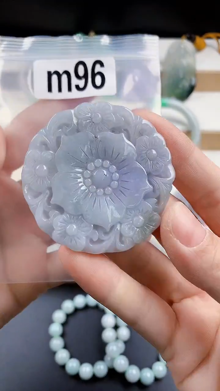 颈饰未镶嵌翡翠天然翡翠吊坠挂件